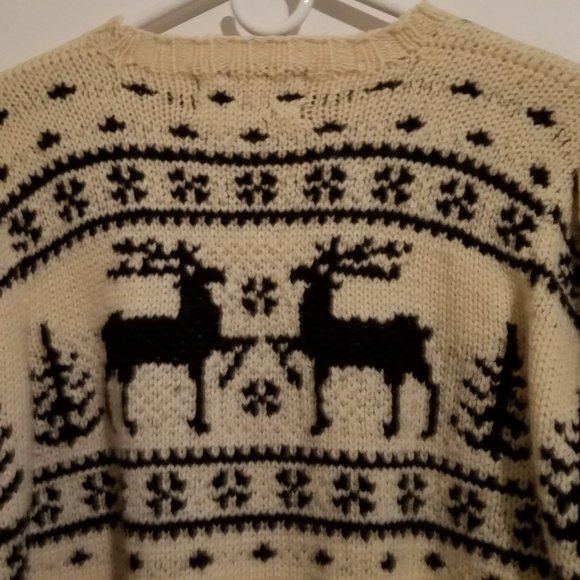 Unique branded Ralph Lauren Sweater 100 % wool. - Picture 6 of 16